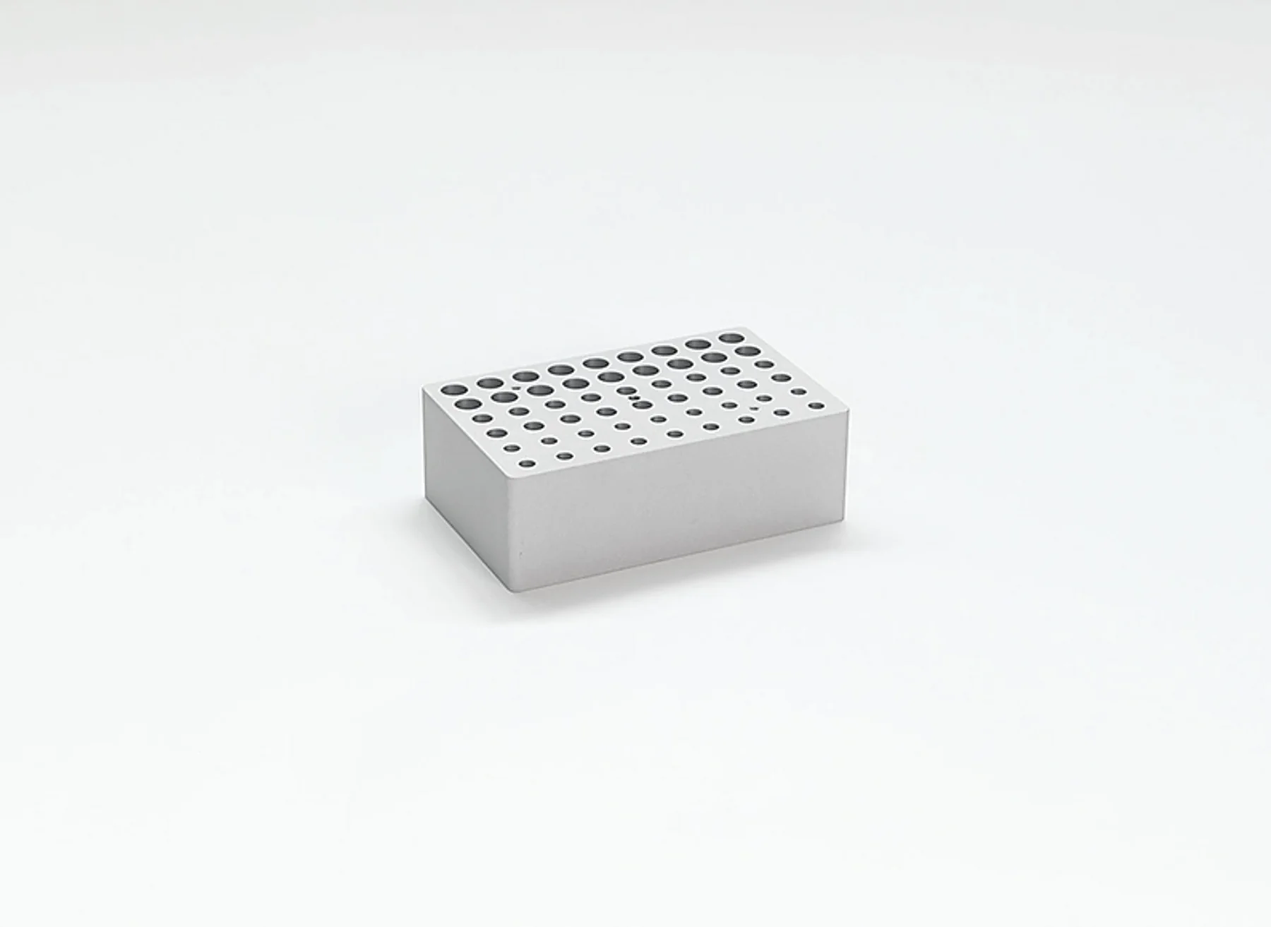 Heating block 18 holes for each volume 0,2/0,5/1,5/2 ml tubes